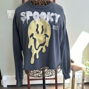 SmileyWorld gray cropped sweatshirt size small